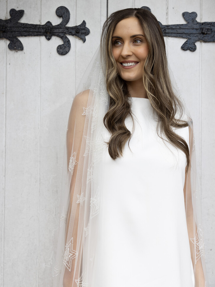 Perfect Bridal Ivory Tulle Single Tier Beaded Star Chapel Veil