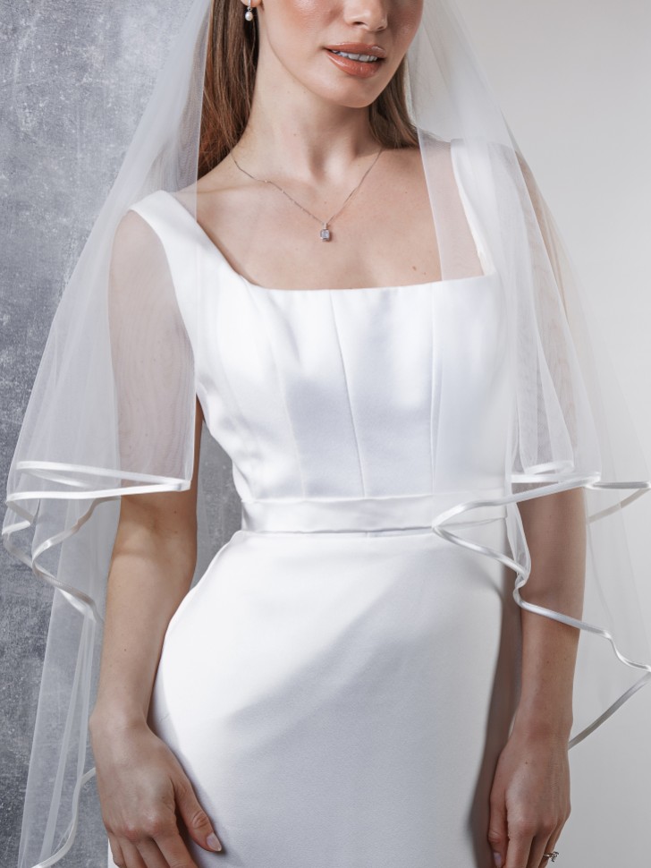 Rainbow Club Jessamy Elfenbein zweistufiger Schleier mit Satinrand