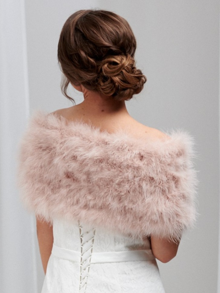 Scarlet Blush Feather Bridal Stole