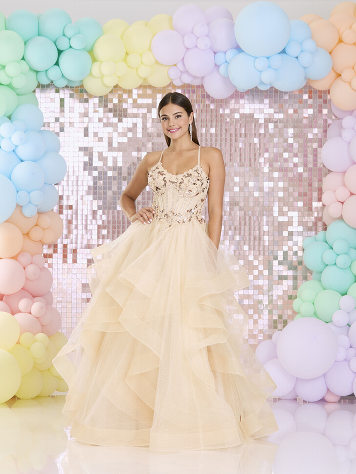 Robe de bal Tiffanys Marla, couleur or clair, modèle TFY