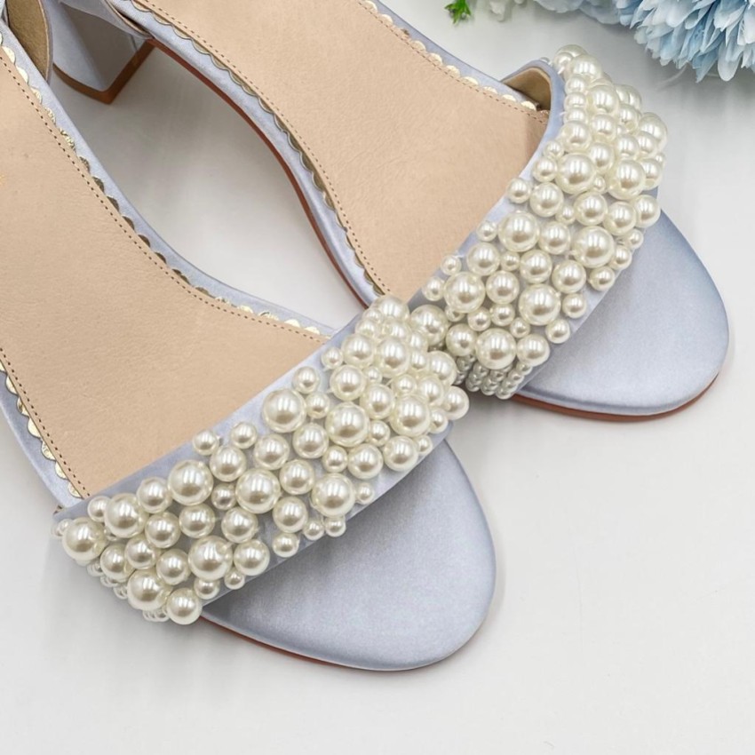 Macro photo of detail at the front of the shoe