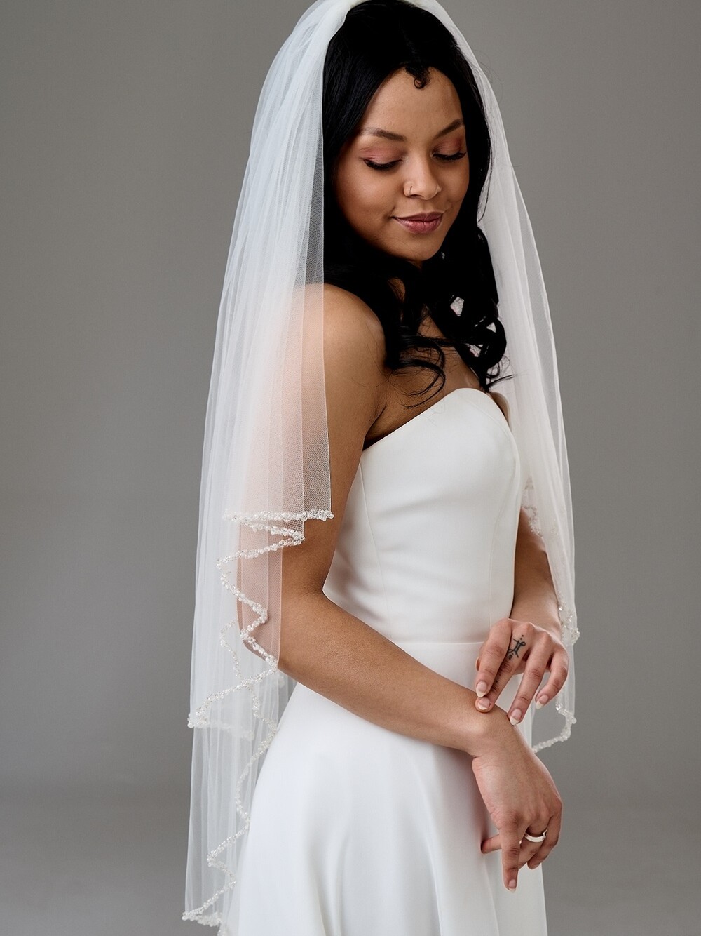 avondale-two-tier-bridal-veil-