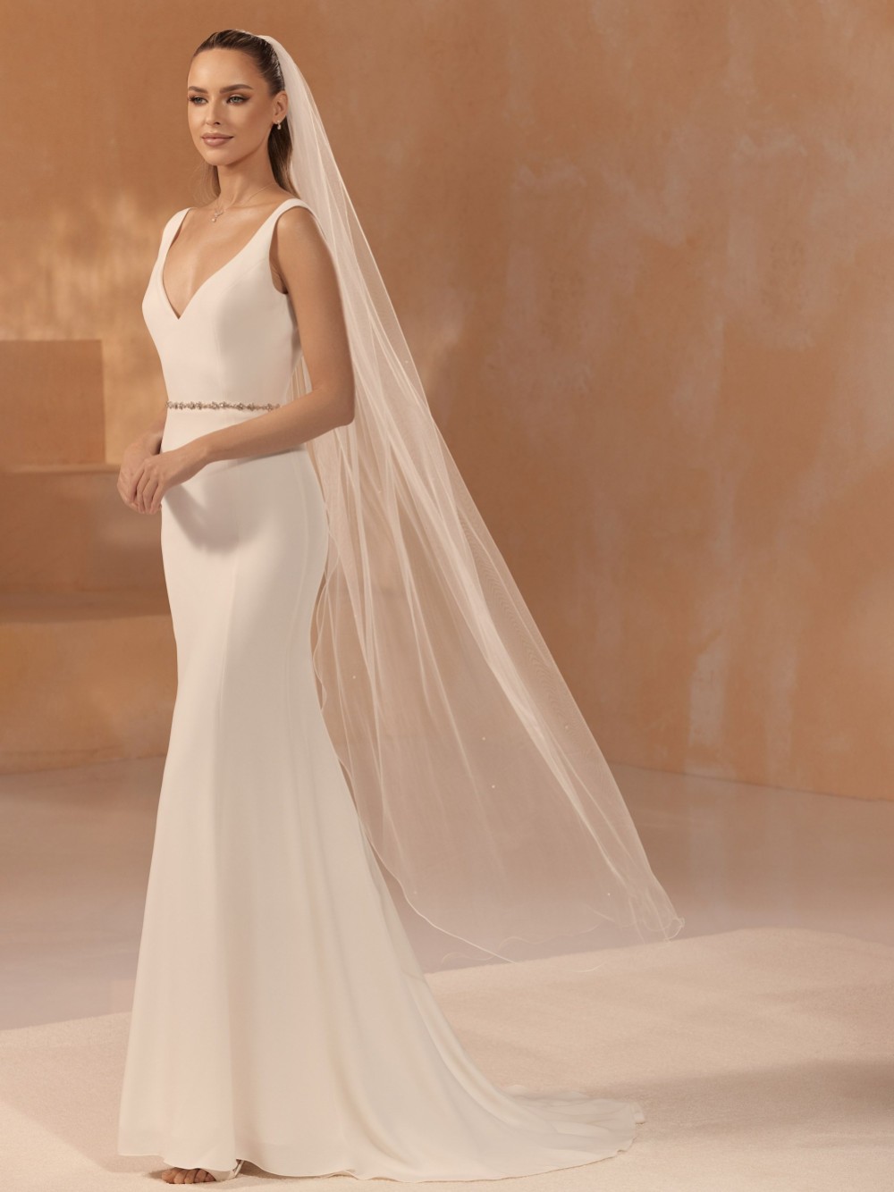 Bianco Ivory Single Tier Scattered Pearl Veil with Corded Edge S476