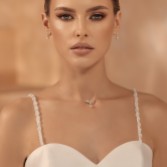 Fotografia: Alças removíveis finas com contas e pérolas para vestido de noiva da Bianco