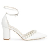 Fotograf: Bella Belle Emery Elfenbein Seide Knöchelriemen Perle Block Heels