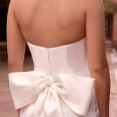 Photograph: Bianco Mikado Oversized Bridal Dress Bow