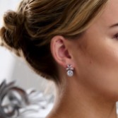 Fotografia: Brincos Solitaire com Folhas Delicadas em Cristal CZ