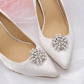 Fotografía: Broches para zapatos con perlas Rivoli y cristales
