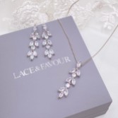 Fotografía: Conjunto de joyas nupciales Aria con circonitas