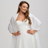Fotografía: Estola de boda ajustada de punto fino Maria Ivory