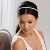 Fotografia: Fita para o cabelo Rochelle em ouro rosa, estreita, com cristais e pérolas