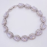 Fotograf: Hampton Teardrop Cubic Zirkonia Hochzeitsarmband (Silber)