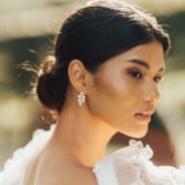 Fotografía: Hermione Harbutt Pendientes de perlas de agua dulce Kensington Grande