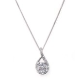 Fotografia: Ivory and Co Colar com pingente de cristal Eternity