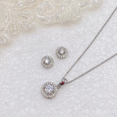 Fotografía: Ivory and Co Conjunto de joyas de boda de plata Balmoral