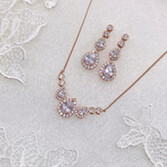 Fotografía: Ivory and Co Conjunto de joyas nupciales Sorbonne en oro rosa