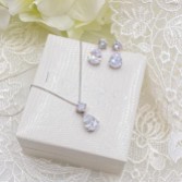 Fotograf: Ivory and Co Imperial Cubic Zirkonia Brautschmuck Set