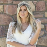 Fotograf: Ivory and Co Prinzessin Aria Rose Gold Kristall verschönert Tiara