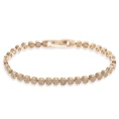Fotografia: Ivory and Co Pulseira de casamento Modena com detalhes em cristal dourado