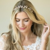 Photograph: Ivory and Co Skylark Gold Leaves and Pearl Hair Vine