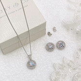 Zdjęcie: Ivory and Co Zestaw biżuterii ślubnej Hampton Crystal