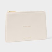 Fotografía: Katie Loxton Bolsita blanca con mensaje «A Little Love»