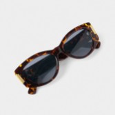 Fotografía: Katie Loxton Gafas de sol ovaladas Rimini en carey