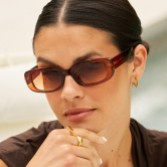 Zdjęcie: Katie Loxton Okulary przeciwsłoneczne Venice Amber w kształcie prostokąta