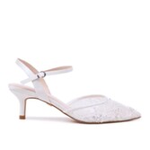 Zdjęcie: Paradox London Alaria Ivory Satin and Lace Kitten Heel Court Shoes
