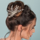 Fotografía: Peineta para el pelo de novia con cristales Blyss