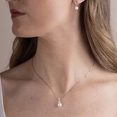Fotografía: Perfect Bridal Conjunto de pendientes y collar «Melbourne» de plata de ley con perlas naturales