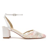 Fotograf: Perfect Bridal Ivy Floral Sequin and Ivory Satin Block Heel Shoes