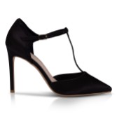 Fotograf: Perfect Bridal Jessica Schwarz Satin High Heel Diamante T-Bar Schuhe