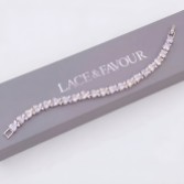 Fotografia: Pulseira de casamento Langham CZ Crystal Hearts