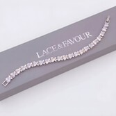 Fotografía: Pulsera de boda «Crystal Hearts» de Langham CZ