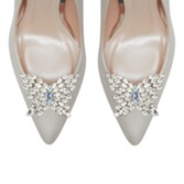 Fotografía: Rainbow Club Broches para zapatos «Mariposa de cristal» de Cleo
