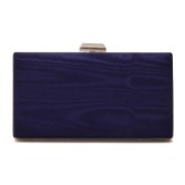 Fotograf: Rainbow Club Reign Navy Moiré Box Clutch Bag
