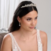 Fotografia: Tiara de noiva delicada com cristais CZ, estilo Bridgerton Gold