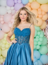 Fotografia: Abito da ballo Tiffanys Kaylee Peacock Blue