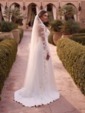 Photograph: Bianco Ivory Single Tier 3D Flower and Lace Floor Length Veil S534
