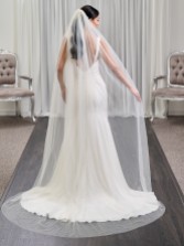 Photograph: Chelsea Single Tier Italian Tulle Scattered Pearl Veil