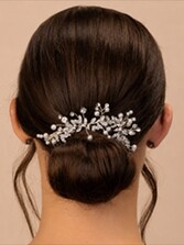Fotografía: Perfect Bridal Silver Crystal Embellished Leaf Design Bridal Hair Comb