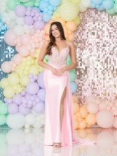 Photograph: Tiffanys Allie Robe de bal rose