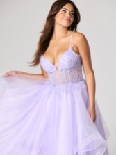 Photograph: Tiffanys Josie Lilas TFY Robe de bal