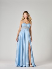 Photograph: Tiffanys Paloma Bleu pâle TFY Robe de bal de fin d'année