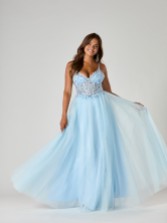 Fotograf: Tiffanys Robyn Eisblau TFY Abschlussballkleid