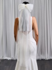 Fotografia: Véu de tule plissado com laço em marfim Mayfair