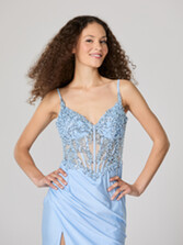 Fotografía: Vestido de fiesta «Angelina Pale Blue» de Tiffany