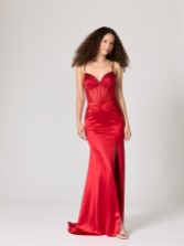 Fotografía: Vestido de fiesta Echo Red TFY de Tiffany