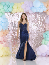 Fotografía: Vestido de gala «Cece Navy TFY» de Tiffanys